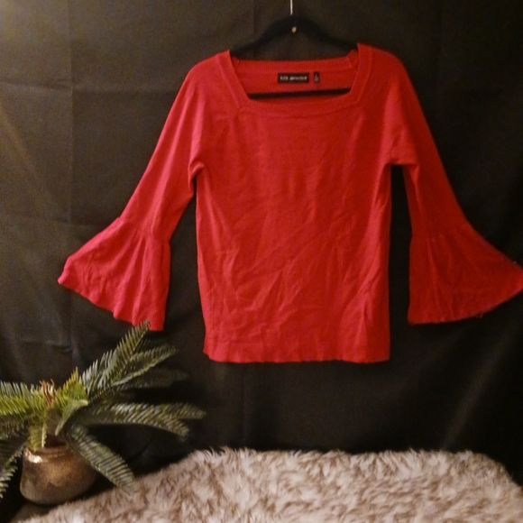 525 America Pink ruffle sleeve sweater - Picture 5 of 9